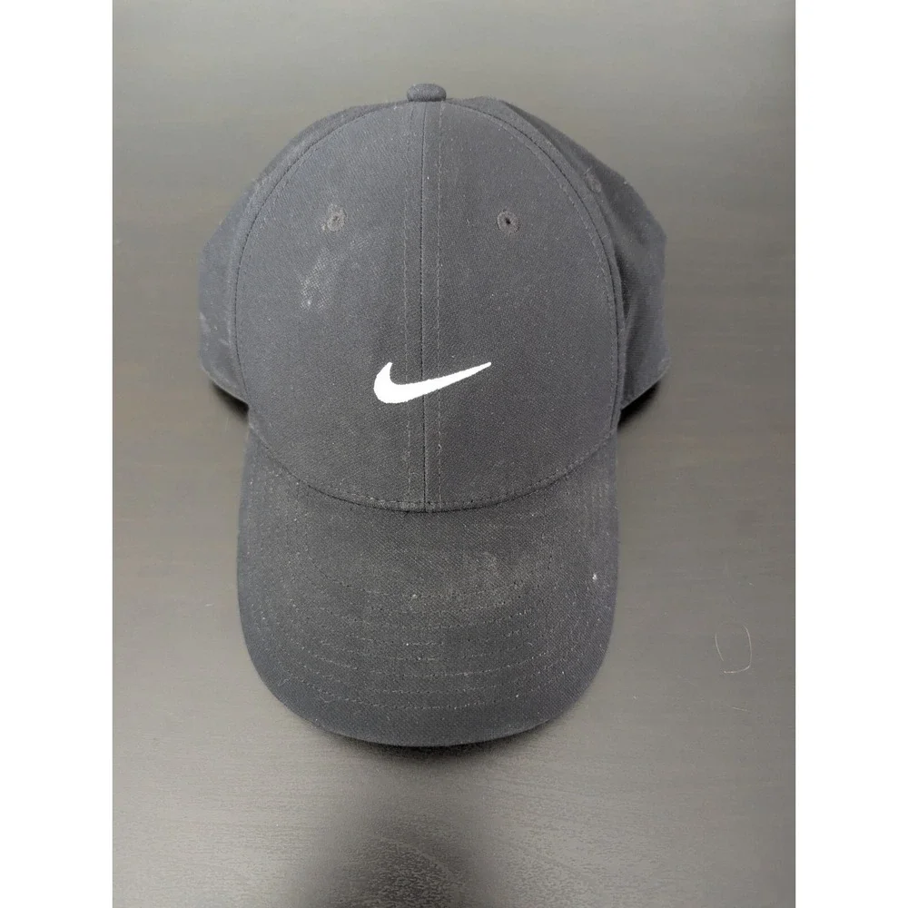 Nike Dri-Fit Adjustable Black Athletic Hat Cap Breathable / Sports M/L